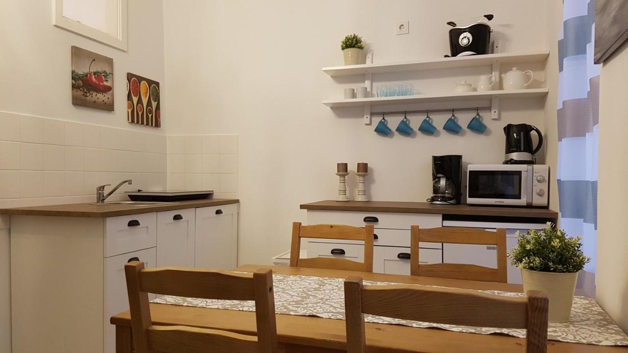 City Apartment, Good Location Берлин Екстериор снимка